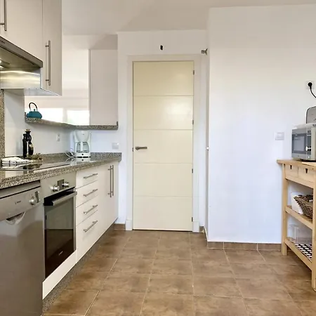 Apartment Tuhome Iris *